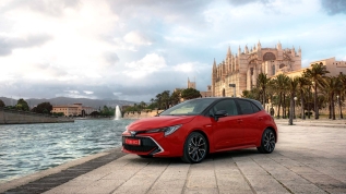 Yeni Toyota Corolla Hatcback Hybrid'in satış fiyatları belli oldu