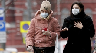 Rusya'da Kovid-19 salgını nedeniyle önlemler artıyor