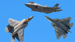 Suhoy yetkilisinden Su-57, F-35 ve F-22 karşılaştırması: Daha üstün çünkü Batı için bu kabiliyet şart değil