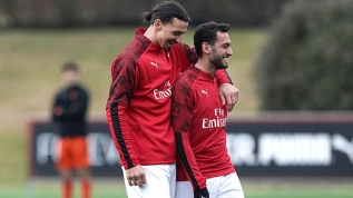 Ibrahimovic'in Türkiye'deki takımını açıkladı! Hakan Çalhanoğlu: 'G.Saray'da Hagi olmak istiyorum'