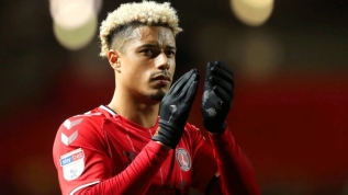 Galatasaray'ın teklifini İngilizler duyurdu! İşte Falcao'nun yeni partneri Lyle Taylor