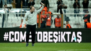 Sergen Yalçın Beşiktaş'ta 3 ismin üstünü çizdi!