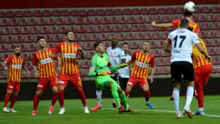 Kayserispor - Beşiktaş maçından kareler