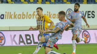 Fenerbahçe ve Galatasaray Michalak için kapışıyor