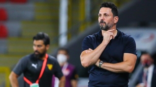 Fenerbahçe sistem değiştirecek! Erol Bulut'tan şaşırtan tercih