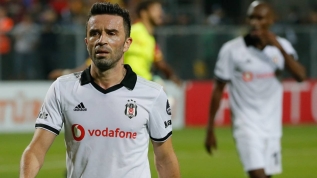 Gökhan Gönül: 'Fenerbahçe'ye gidiyorum, hakkınızı helal edin'