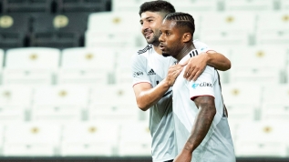 Beşiktaş'ta maç sonu inanılmaz tepki! 'Bileti kesildi'