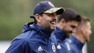 Erol Bulut kazanan 11'i değiştirecek! İşte Fenerbahçe'nin Trabzonspor maçı 11'i
