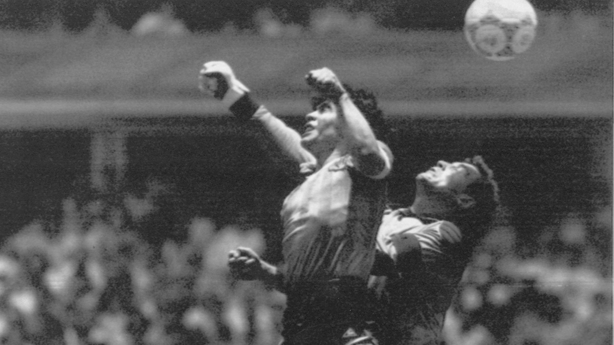 Maradona'nın ölümünün ardından olay sözler! 'Büyük bir futbolcuydu ama  sportmen değildi'
