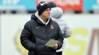 Fatih Terim resti çekti! 'Ya oynasın ya gitsin'
