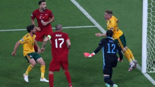 Galler yenilgisi b�yle yorumland�: 'Deha ve delilik...'