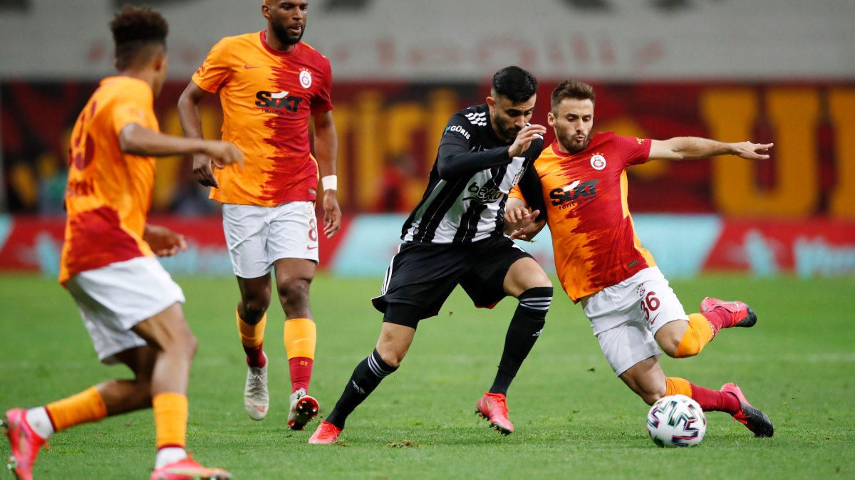 Galatasaray Ghezzal'i istedi, Cezayirlinin cevab bakn ne oldu