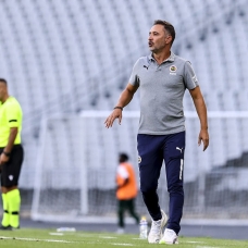 Fenerbah�e'de Pereira, 3 ismin biletini kesti