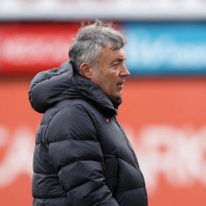 Domenec Torrent gönderilirse faturası ağır olacak!