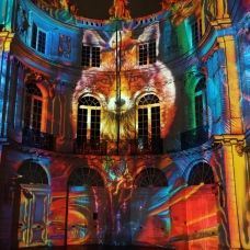 Ik Festivali renkli grntler oluturdu