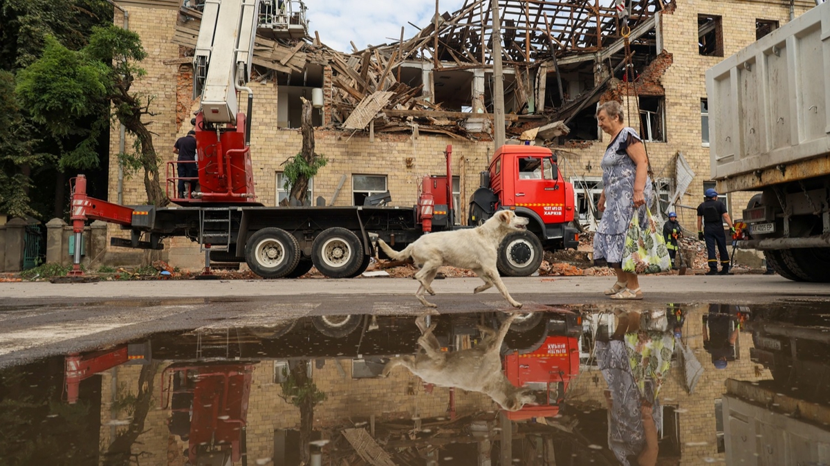 Rusya'nn hava saldrs, Ukrayna'da bir okula isabet etti!