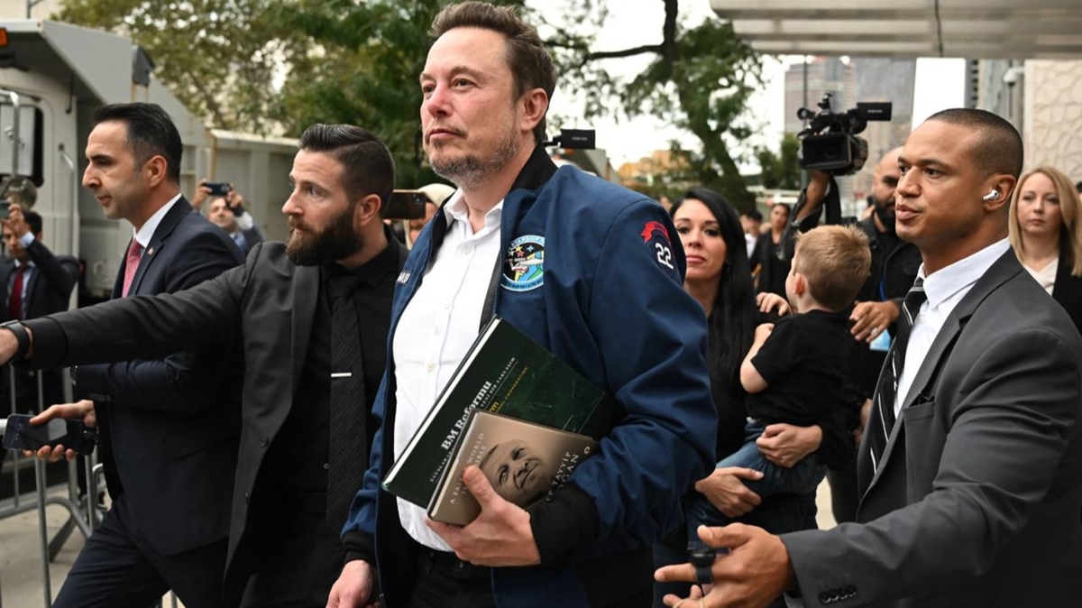 Bakan Erdoan-Elon Musk grmesi sonras dikkat eken kare