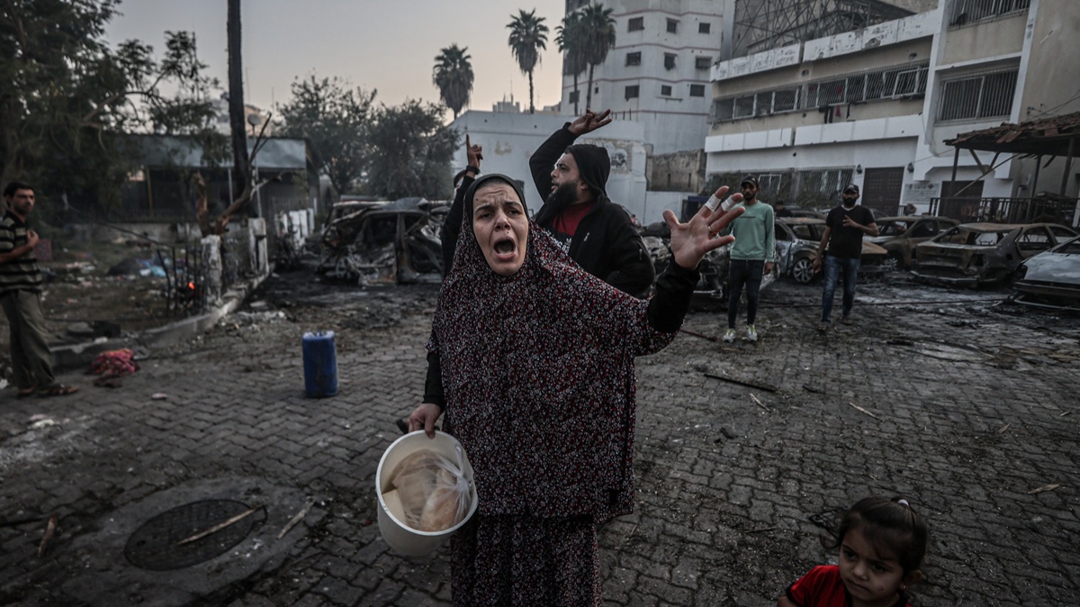 srail'in Gazze'deki el-Ehli Baptist hastanesine saldrs