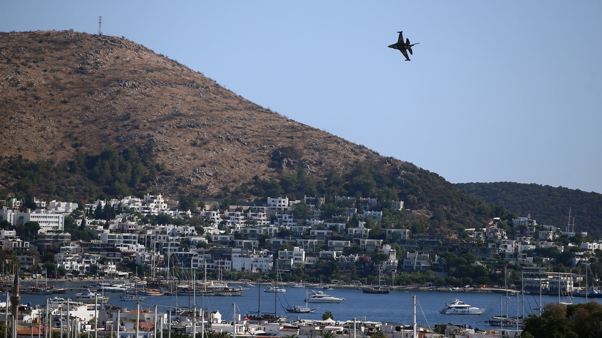 SOLOTRK Bodrum'da nefes kesti