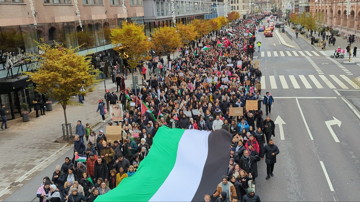 Stockholm'de binlerce kii Gazze iin sokaklara dkld