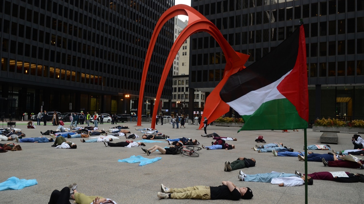 ABD'de Filistin'e destek gösterisi düzenlendi: Protestocular İsrail'e tepki için 'ölmeye yattı'