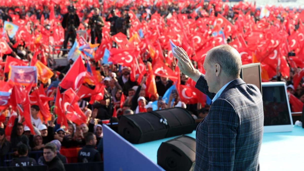 AK Parti'de 11'i bykehir 26 ilin belediye bakan adaylar belli oldu