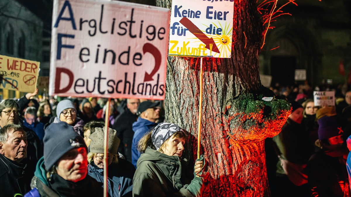 Almanya'da dev gsteri! slam dmanl, ar sa ve rklk protesto edildi