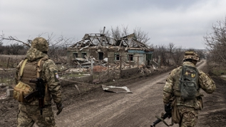 Donetsk'te askeri hareketlilik devam ediyor