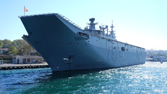Amfibi uak gemisi ESPS Juan Carlos I Sarayburnu'na demirledi