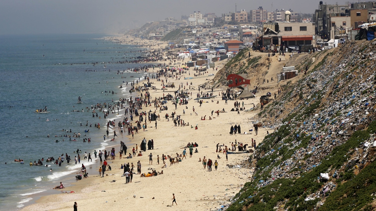 srail saldrlar altndaki Gazze'de gnlk yaam