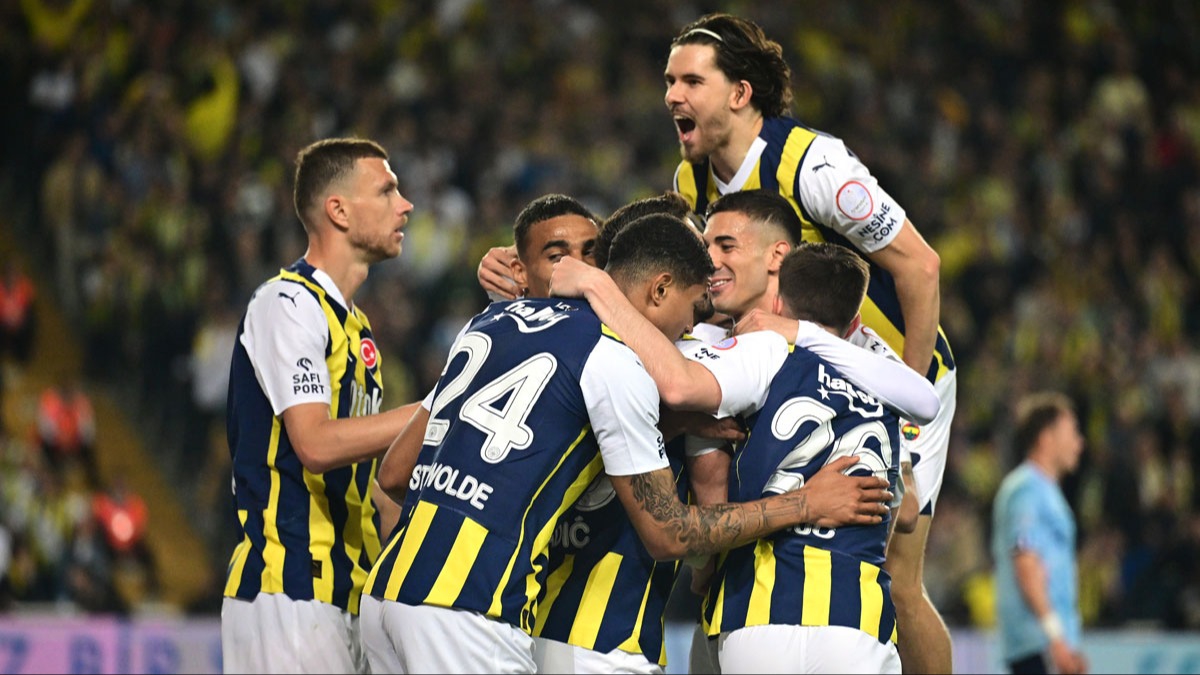 Avrupa devleri sraya girdi! Fenerbahe'nin 4 yldzna kanca