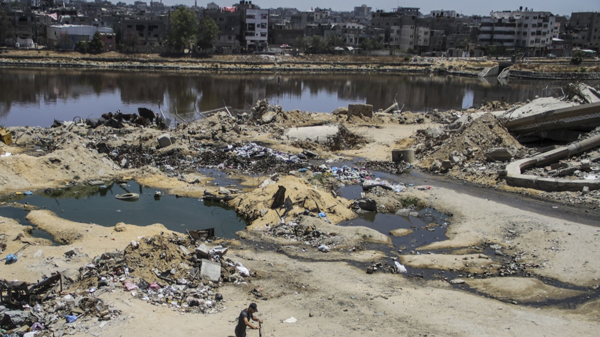 Gazze'nin kuzeyindeki en byk temiz su toplama gletine kanalizasyon ve atk sular kart