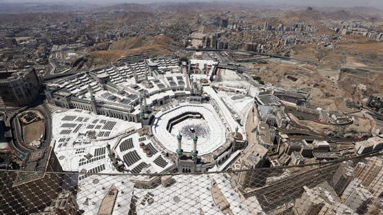 Kabe, 601 metrelik Kraliyet Saat Kulesi'nden grntlendi