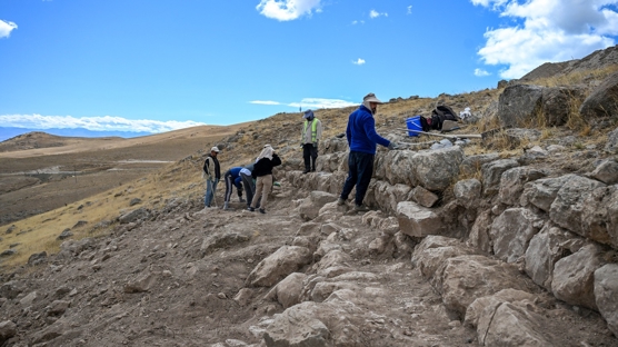 Heyecanlandran keif: Garibin Tepe'de tarihi surlar ortaya karld