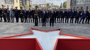 Yurttan 29 Ekim manzaralar... Cumhuriyet Bayram cokuyla kutland