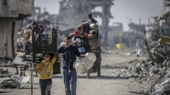 foto-galeri/filistinliler-tekrar-yollara-dustu-soykirimci-israilden-ateskes-ihlali-galeri-722209/