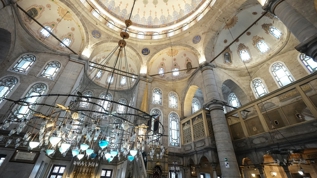 Osmanl� padi�ahlar�n�n k�l�� ku�and��� cami: Ey�p Sultan