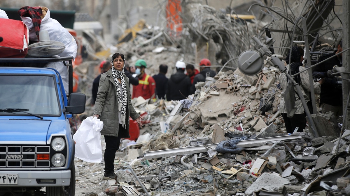 ABD-�srail'in sald�r�lar�nda Risalet Meydan� �evresinde b�y�k hasar olu�tu