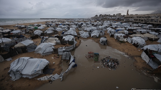 Gazze'de insani kriz: Filistinlilerin �ad�rlar�n� su bast�