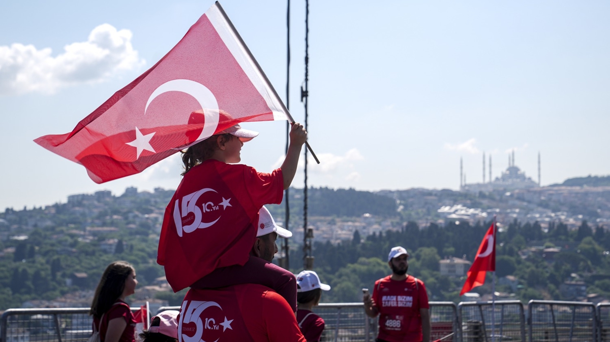 Milli Direni� 10 ya��nda! 15 Temmuz �ehitler K�pr�s�'ne ak�n ettiler