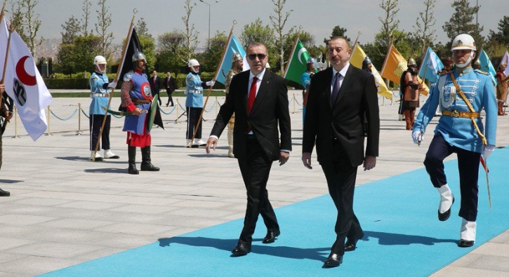 Aliyev Cumhurbaşkanlığı Külliyesinde