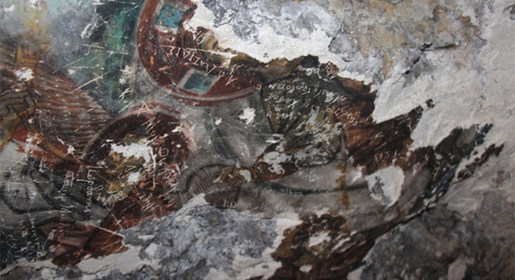 Gmhane'de bulunmutu: 3 bin yllk freskleri talan ettiler